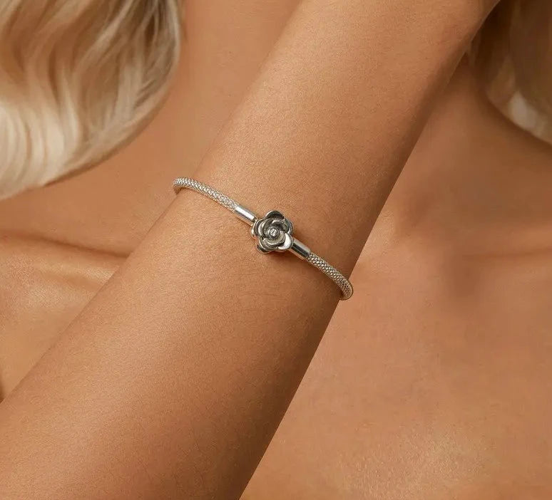 Pulsera Flor de plata de ley 925