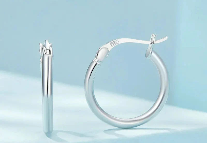 Arracadas Plata 925 ley hipoalergenicas y aros chapados en oro 14k